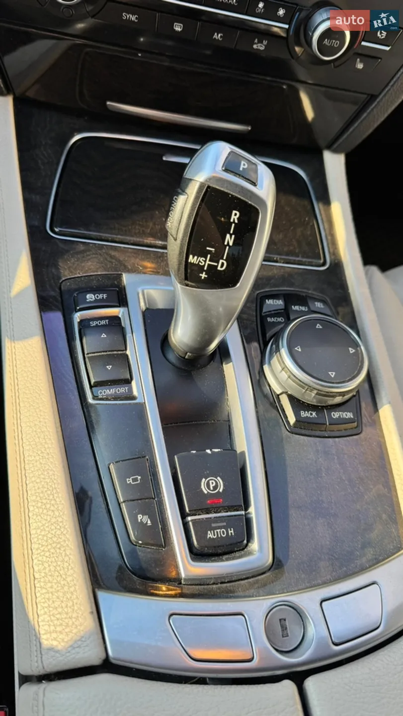 2015 BMW 7er - мініатюра 11
