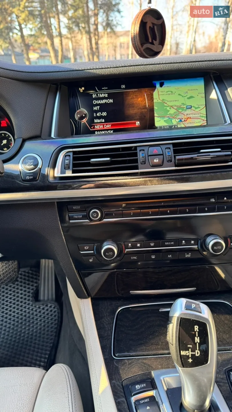 2015 BMW 7er - мініатюра 12