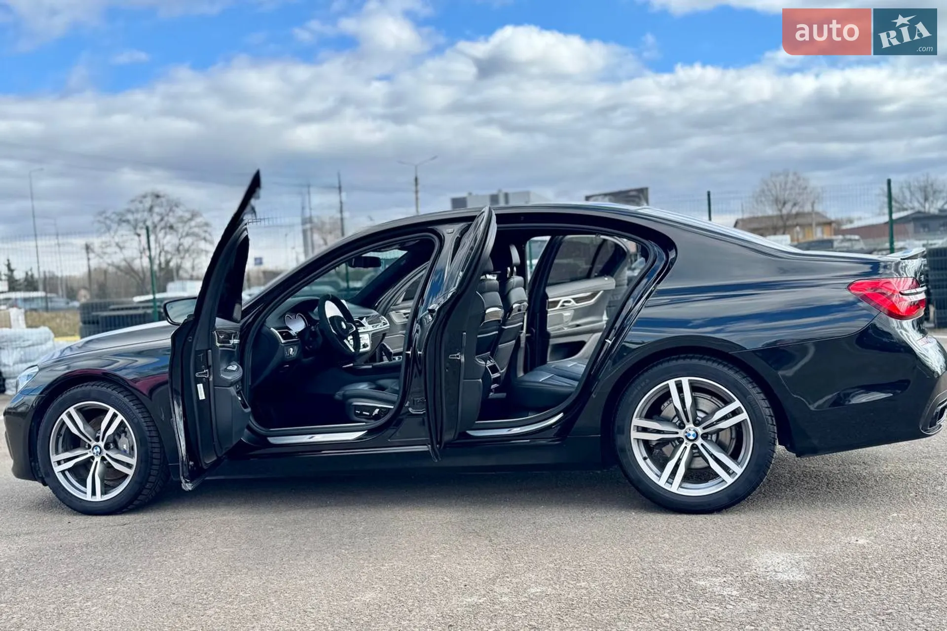 2016 BMW 7er - мініатюра 31