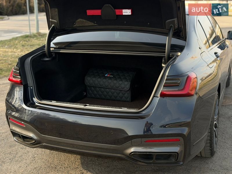 Седан BMW 7 Series 2022 в Львове фото 28 Седан BMW 7 Series 2022 в Львове