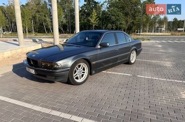 Седан BMW 7 Series 1999 в Ирпене