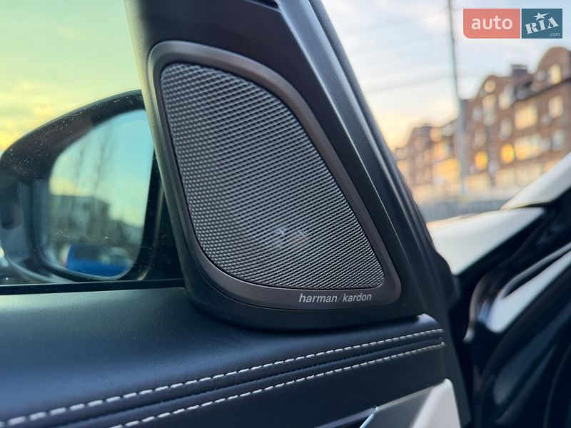 Седан BMW 7 Series 2017 в Киеве