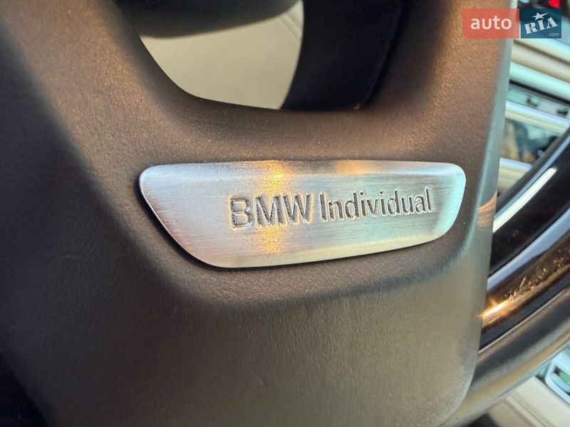 Седан BMW 7 Series 2017 в Киеве