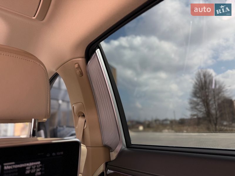 Седан BMW 7 Series 2020 в Виннице