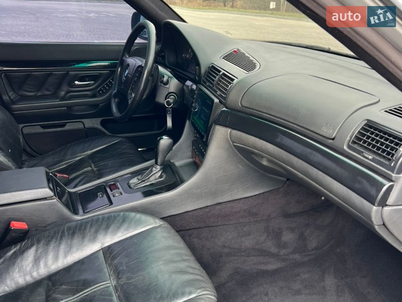 Седан BMW 7 Series 2001 в Львове фото 18 Седан BMW 7 Series 2001 в Львове