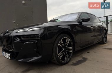 Седан BMW 7 Series 2025 в Киеве
