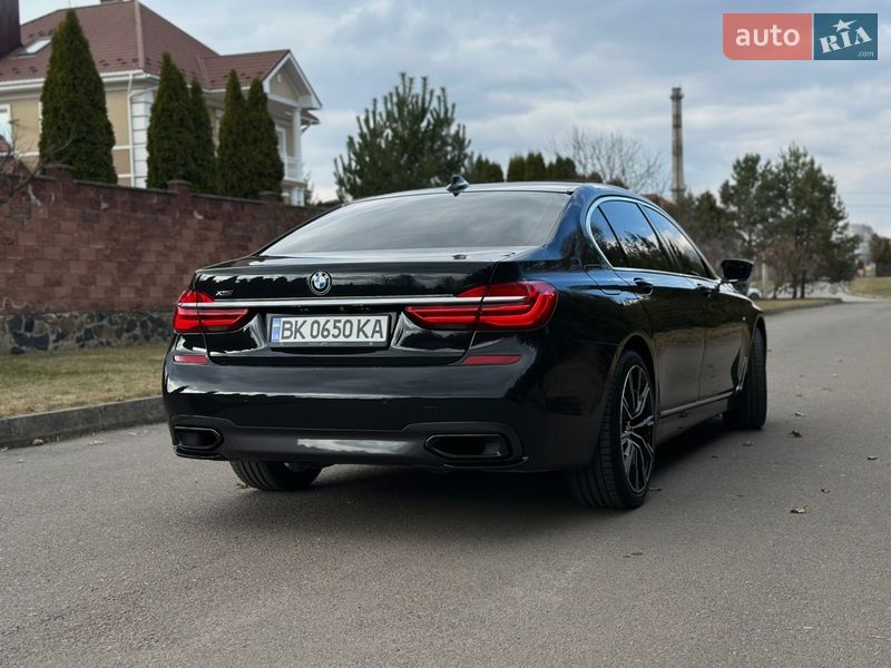 Седан BMW 7 Series 2016 в Ровно фото 4 Седан BMW 7 Series 2016 в Ровно