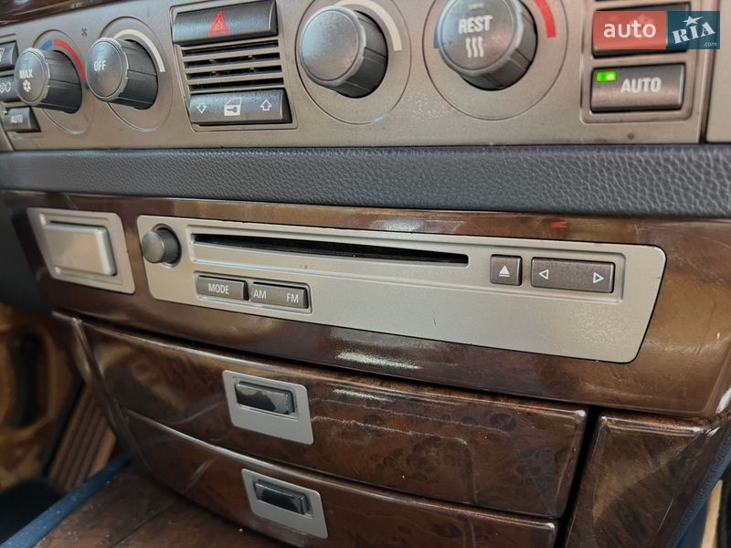Седан BMW 7 Series 2003 в Одессе