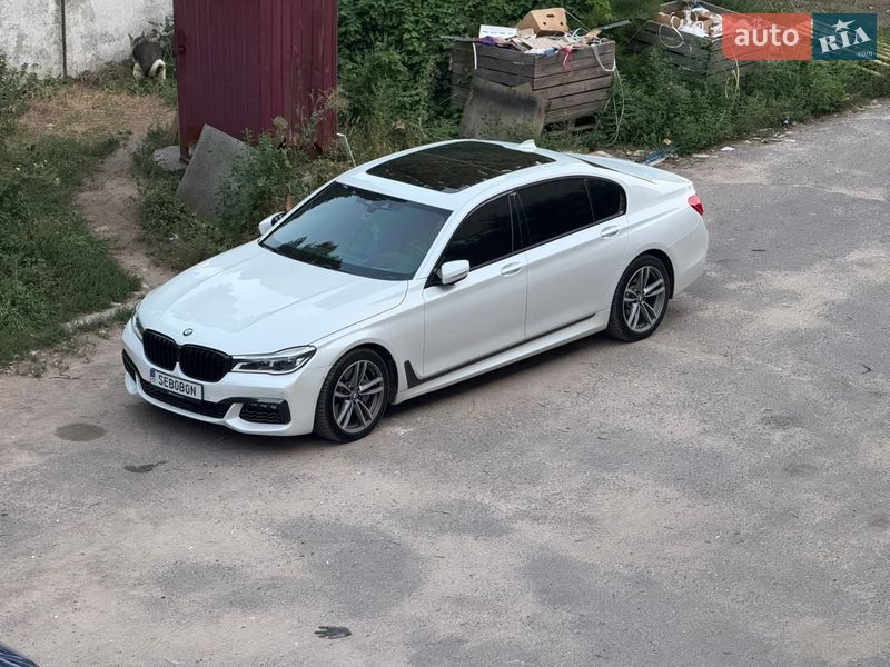 Седан BMW 7 Series 2018 в Кременчуці
