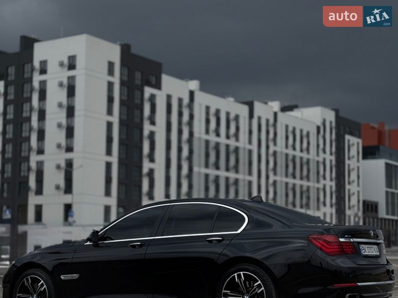 Седан BMW 7 Series 2012 в Ровно фото 2 Седан BMW 7 Series 2012 в Ровно