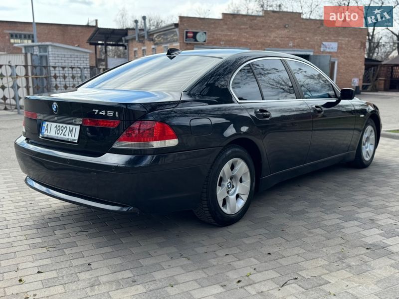 Седан BMW 7 Series 2004 в Лубнах