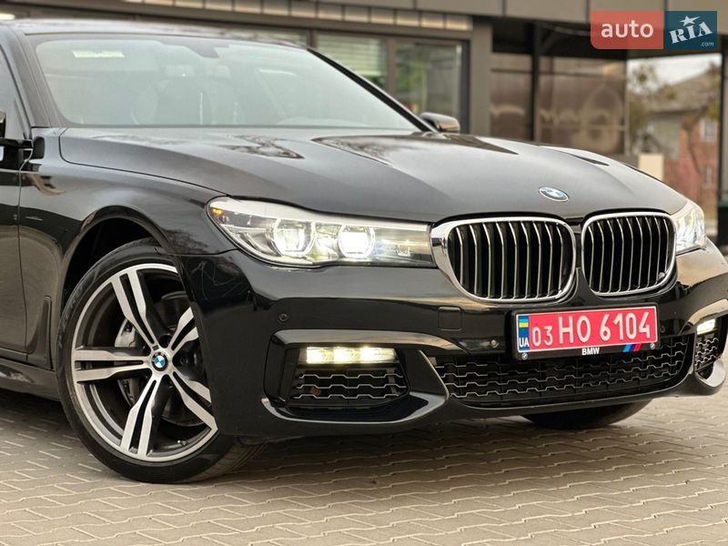 Седан BMW 7 Series 2017 в Нововолынске