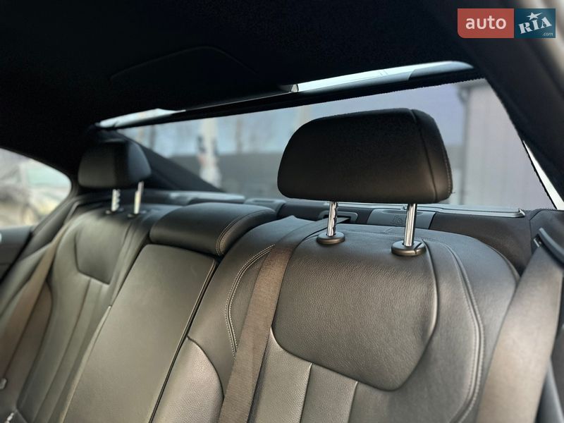 Седан BMW 7 Series 2017 в Нововолынске