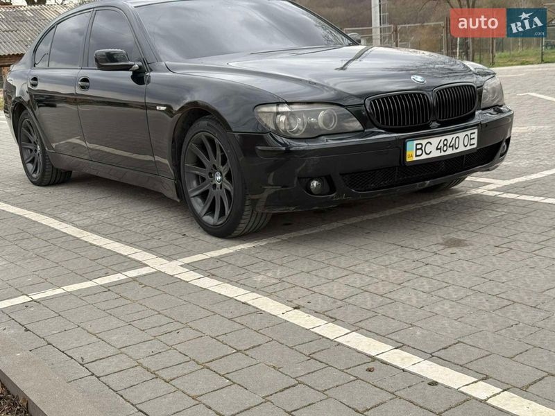 Седан BMW 7 Series 2004 в Львове