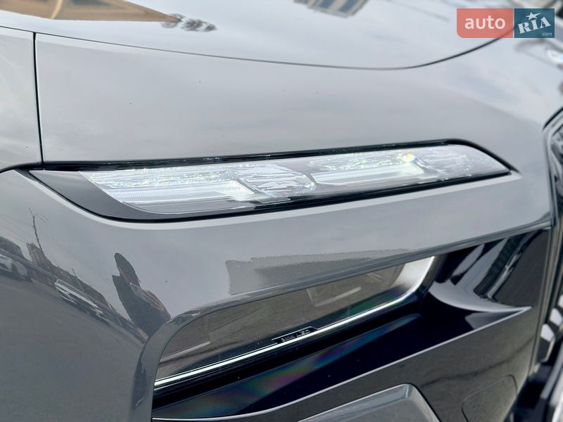 Седан BMW 7 Series 2025 в Києві