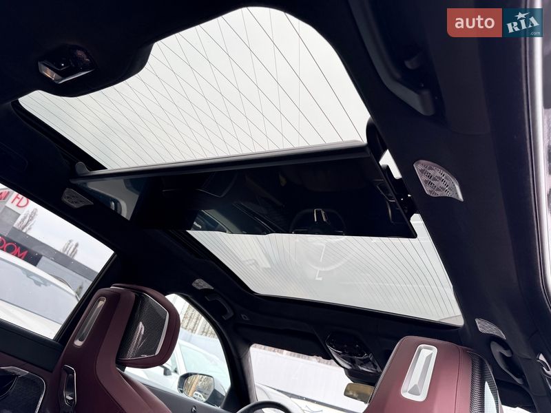 Седан BMW 7 Series 2025 в Києві