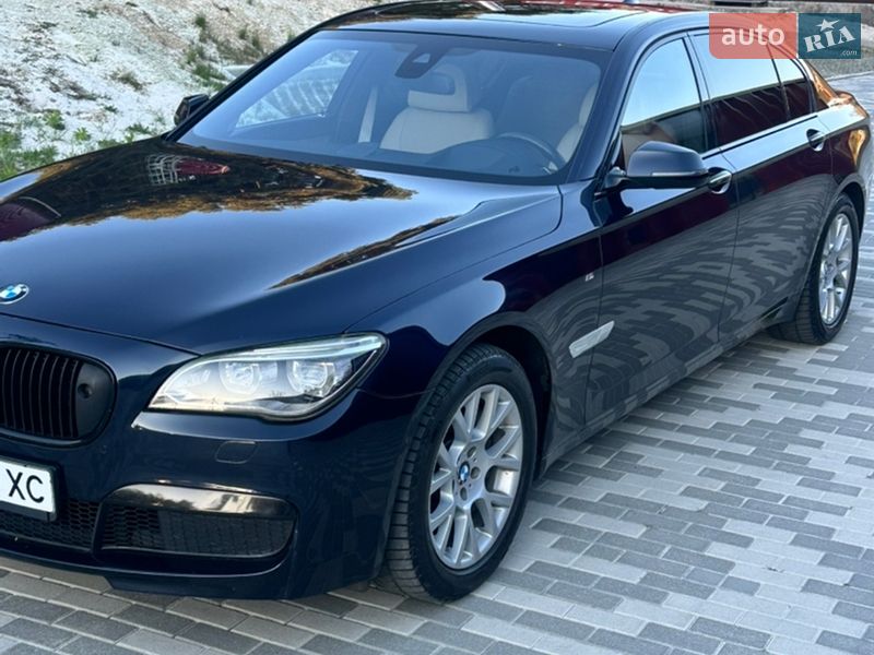Седан BMW 7 Series 2013 в Львові