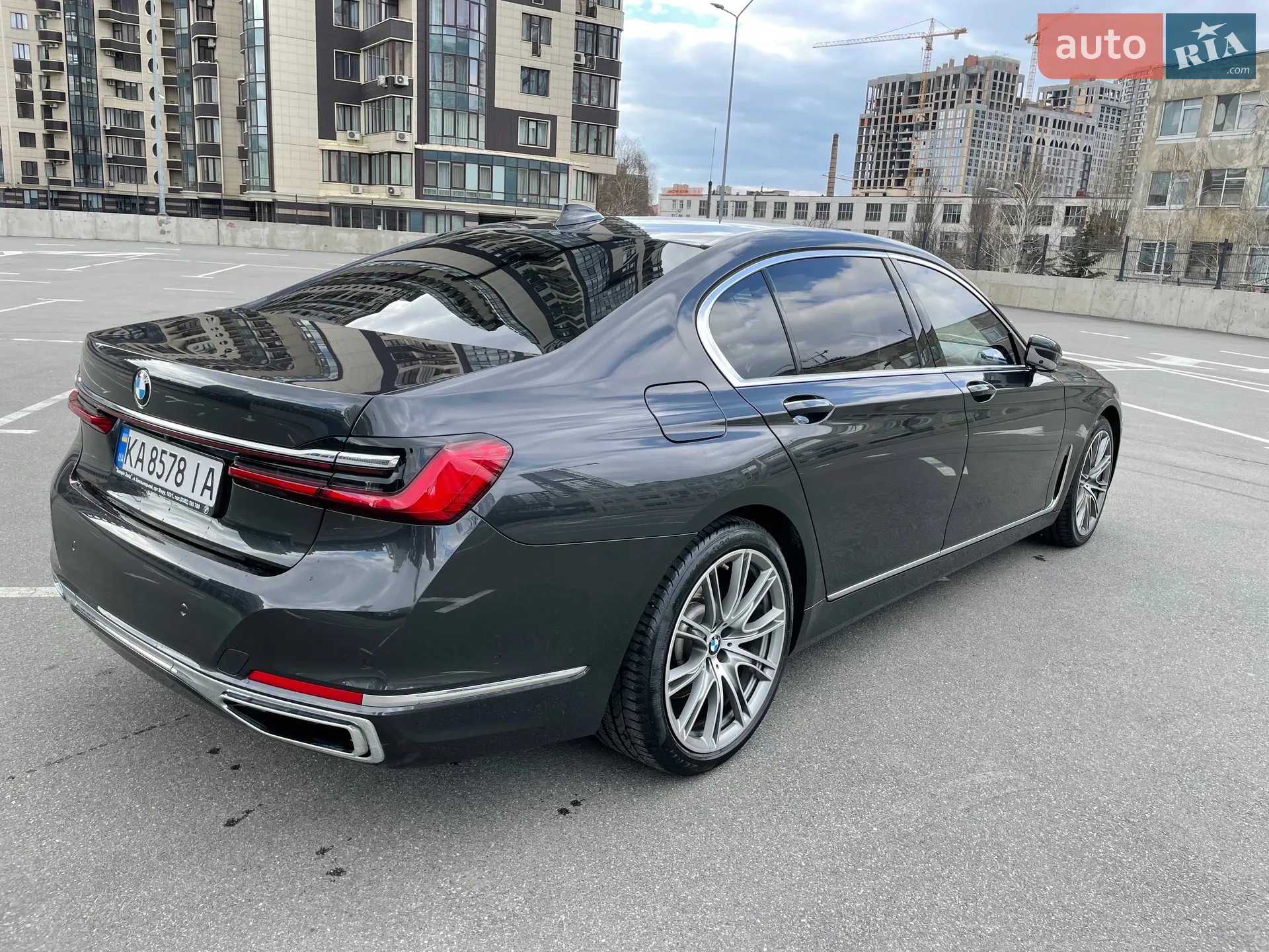 2019 BMW 7er - фото 1