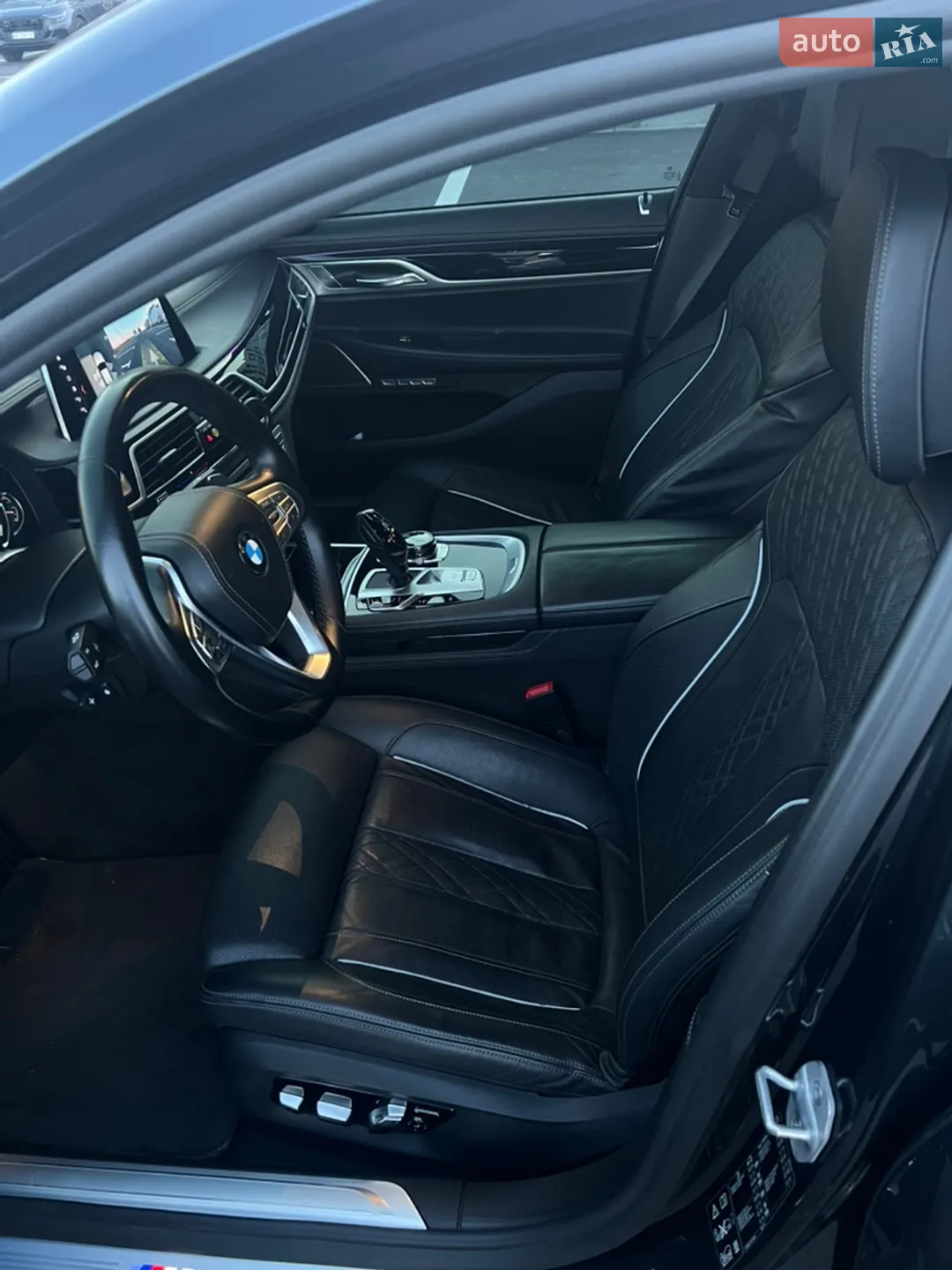2017 BMW 7er - мініатюра 27