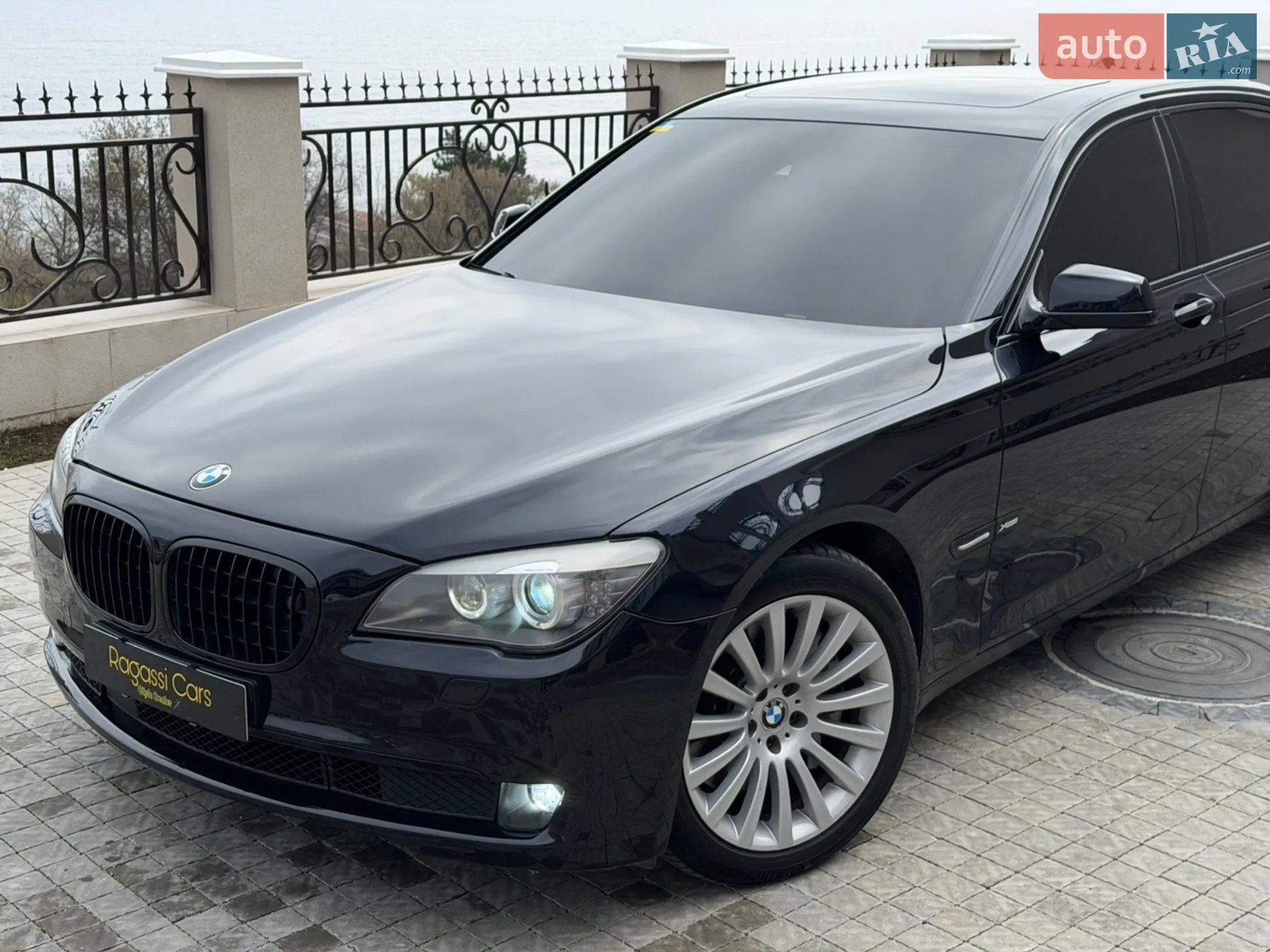 2012 BMW 7er - мініатюра 2