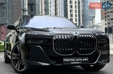 Седан BMW 7 Series 2024 в Киеве