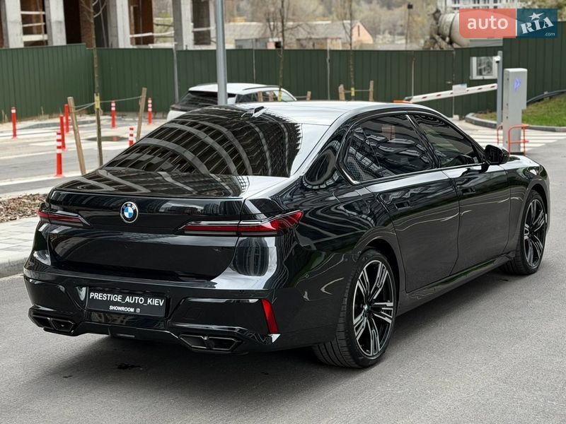 Седан BMW 7 Series 2024 в Києві