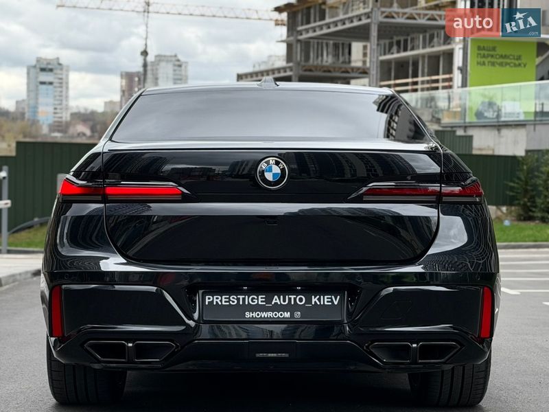 Седан BMW 7 Series 2024 в Києві