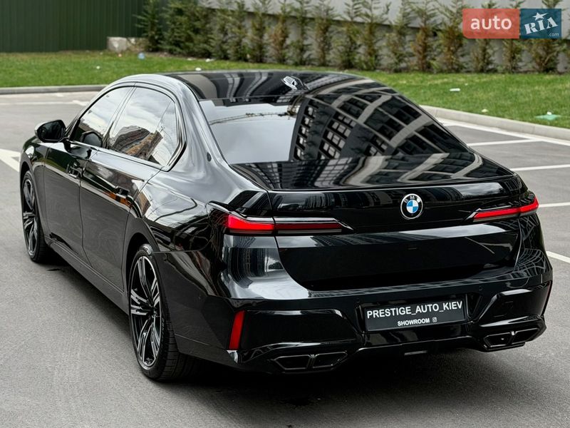 Седан BMW 7 Series 2024 в Києві