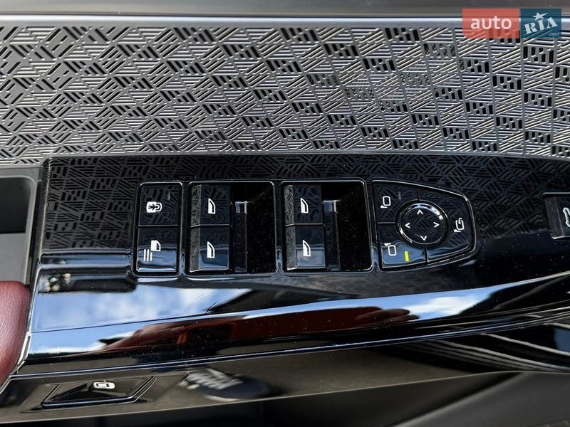 Седан BMW 7 Series 2024 в Києві