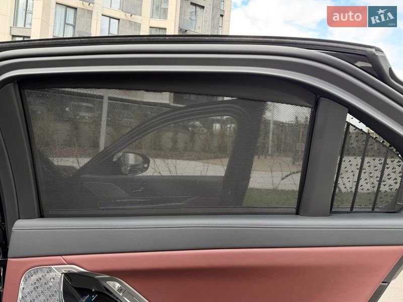 Седан BMW 7 Series 2024 в Києві