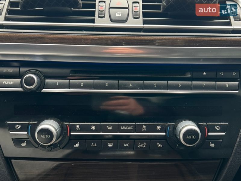 Седан BMW 7 Series 2010 в Ивано-Франковске