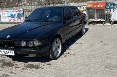 Седан BMW 7 Series 1987 в Львове