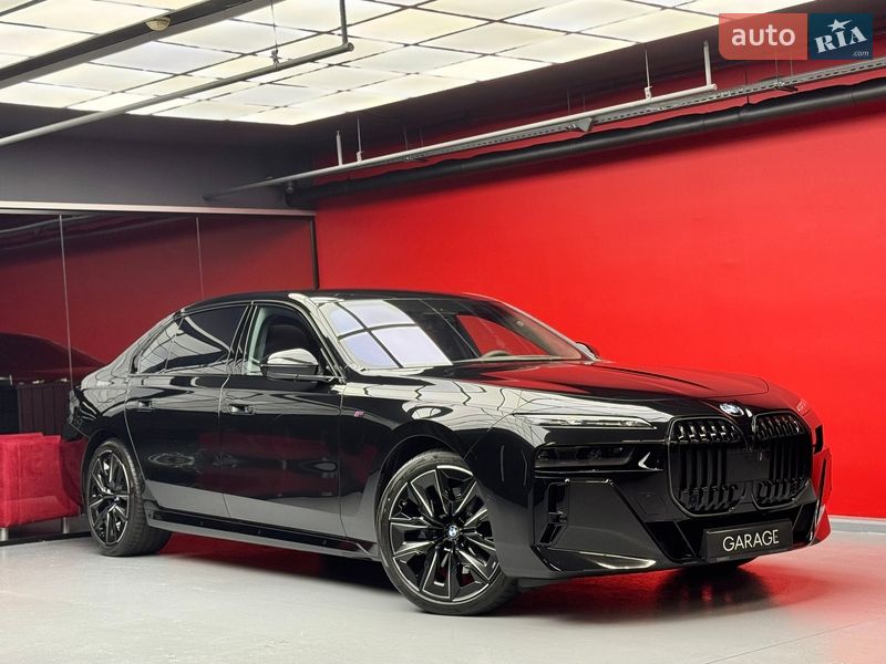 Седан BMW 7 Series 2024 в Киеве