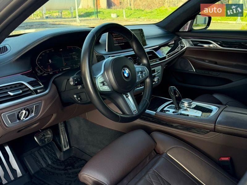 Седан BMW 7 Series 2022 в Днепре фото 24 Седан BMW 7 Series 2022 в Днепре