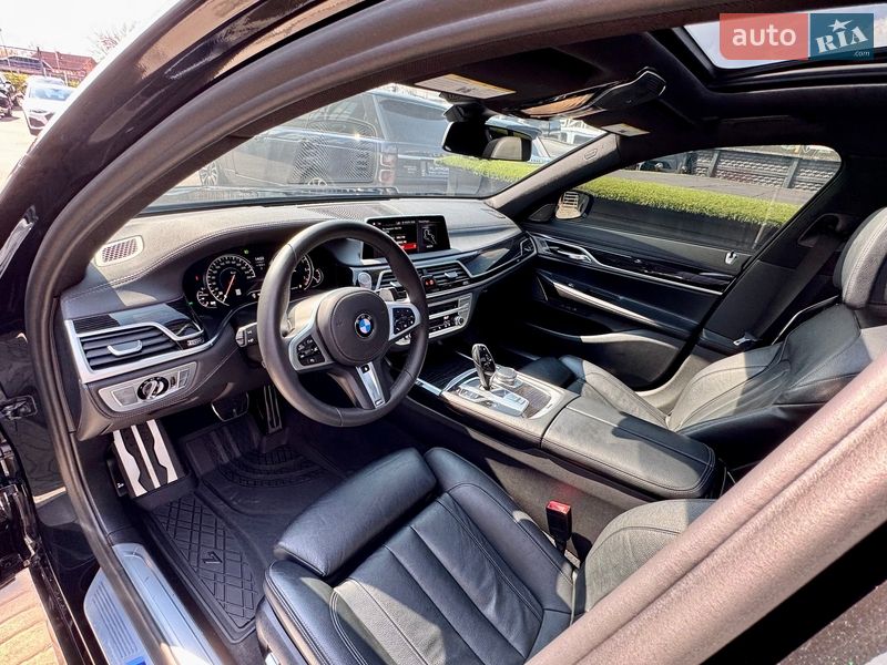 Седан BMW 7 Series 2018 в Києві