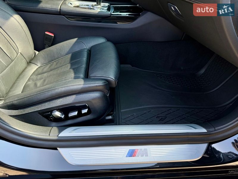 Седан BMW 7 Series 2018 в Києві