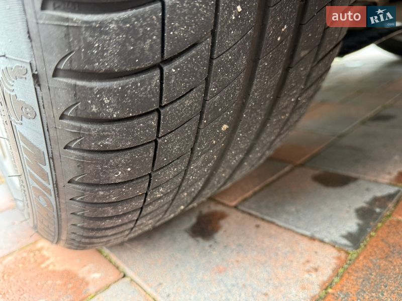 Седан BMW 7 Series 2015 в Ровно