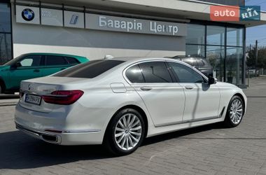 Седан BMW 7 Series 2016 в Виннице