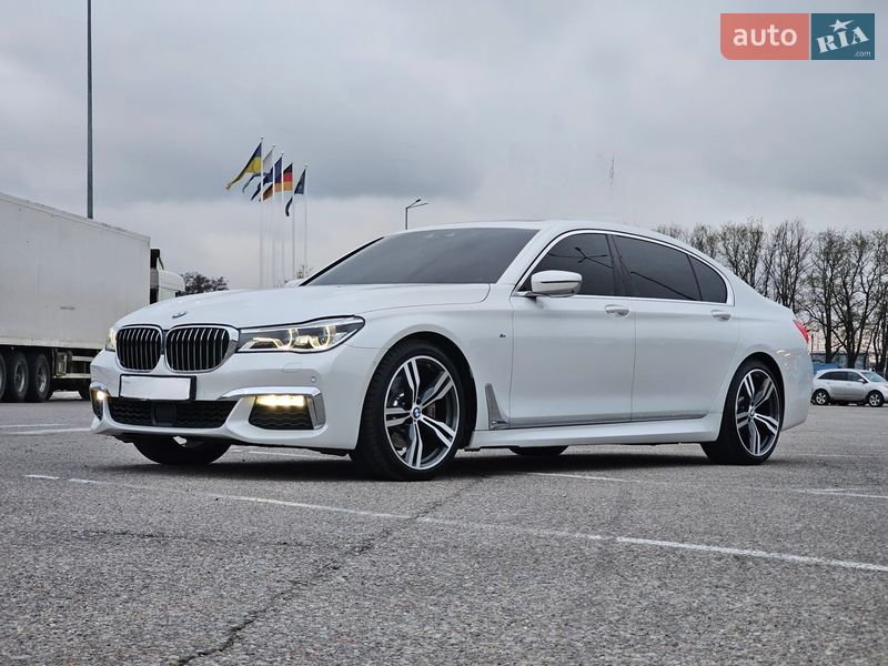 Седан BMW 7 Series 2018 в Новомосковске
