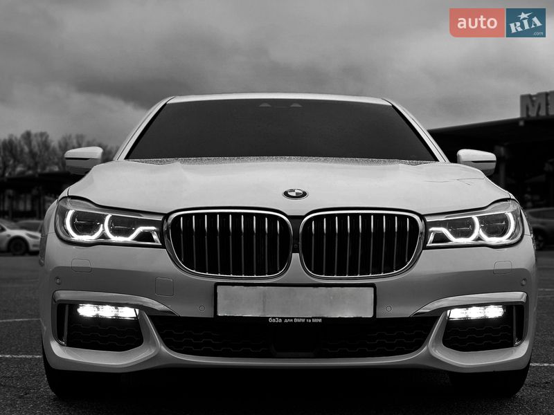 Седан BMW 7 Series 2018 в Новомосковске