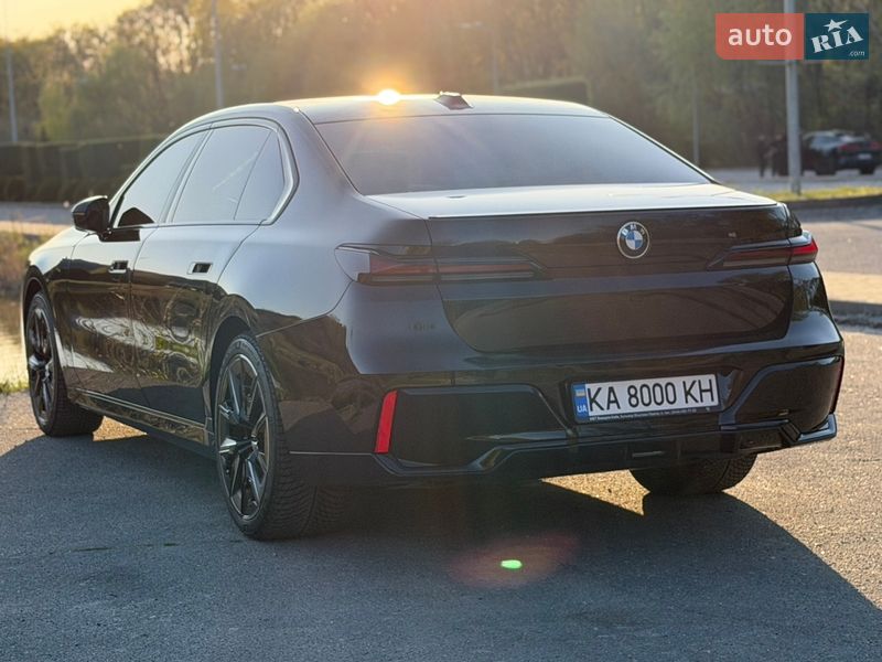 Седан BMW 7 Series 2023 в Днепре