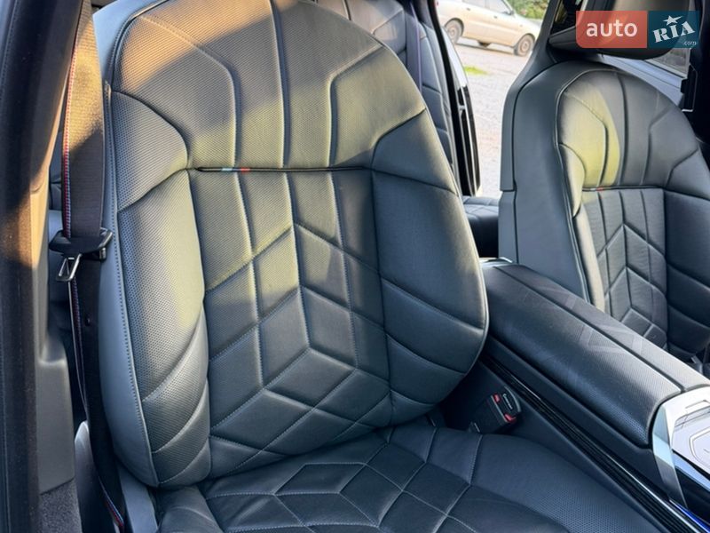 Седан BMW 7 Series 2023 в Днепре