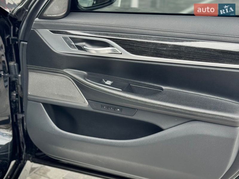 Седан BMW 7 Series 2019 в Вінниці