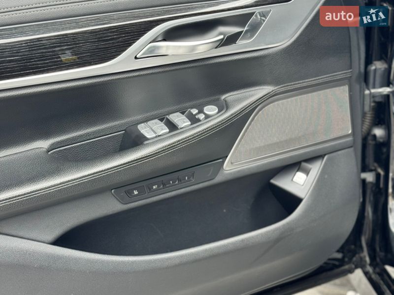 Седан BMW 7 Series 2019 в Вінниці