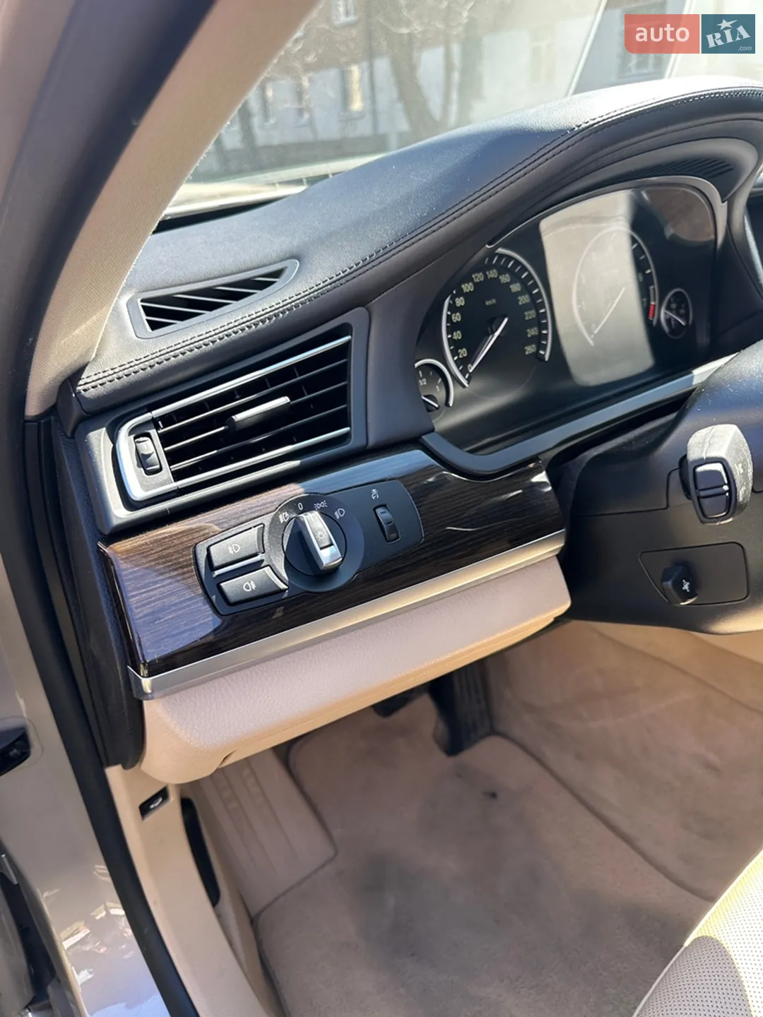 2011 BMW 7er - мініатюра 19
