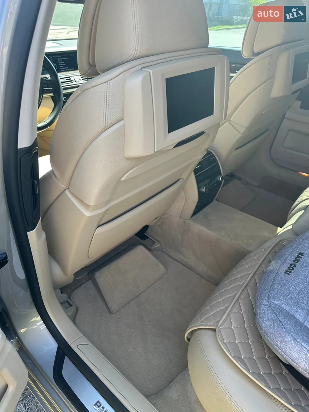 2011 BMW 7er - мініатюра 31