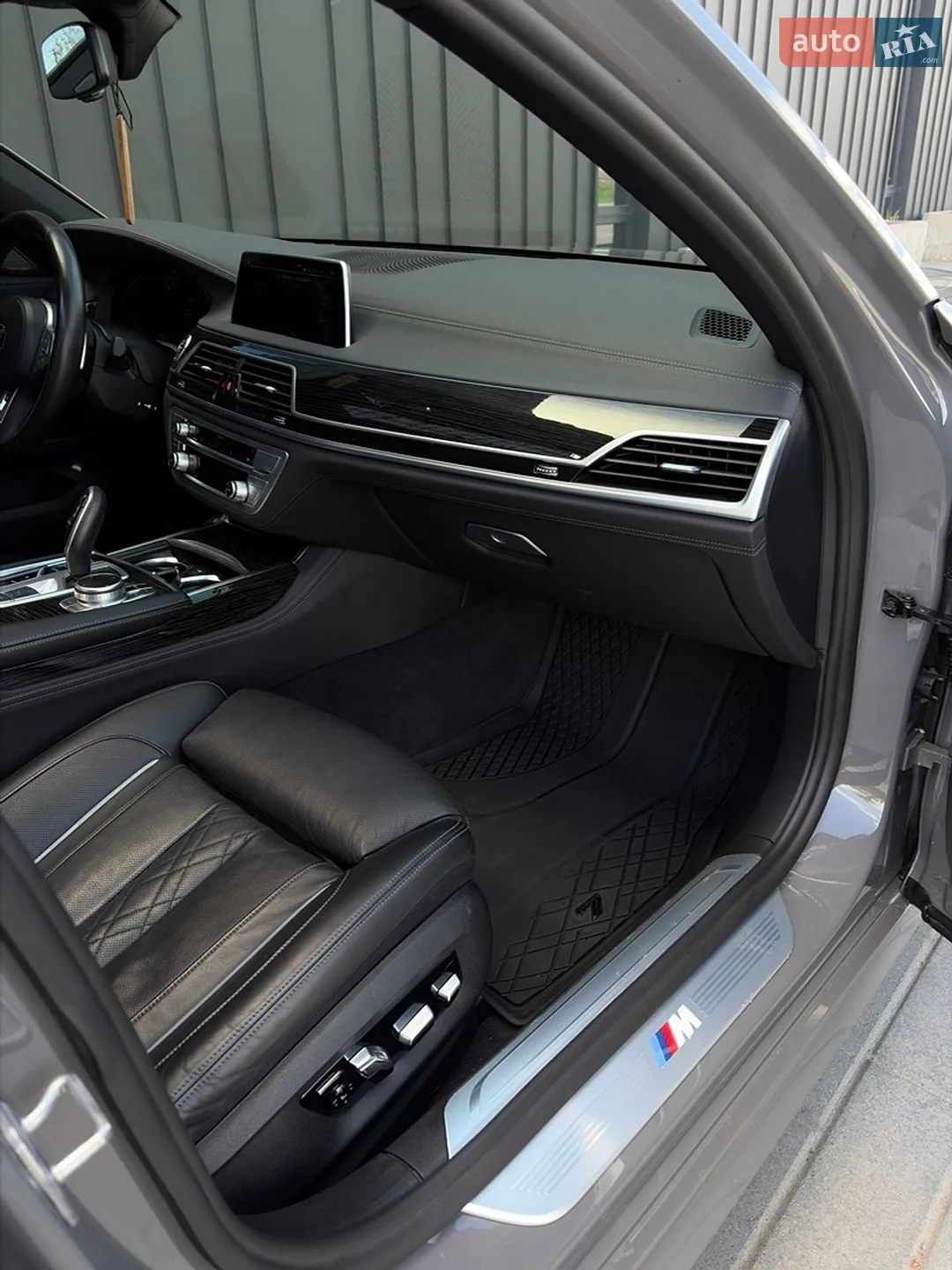 2021 BMW 7er - мініатюра 43