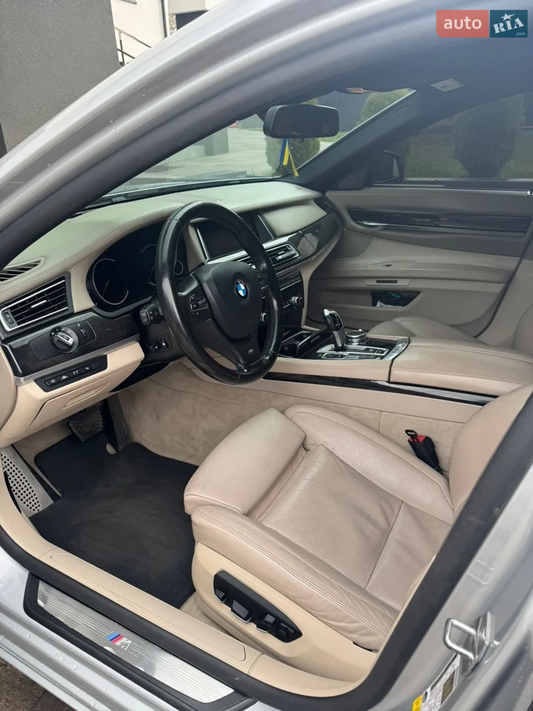 2015 BMW 7er - мініатюра 18