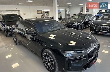 Седан BMW 7 Series 2024 в Киеве