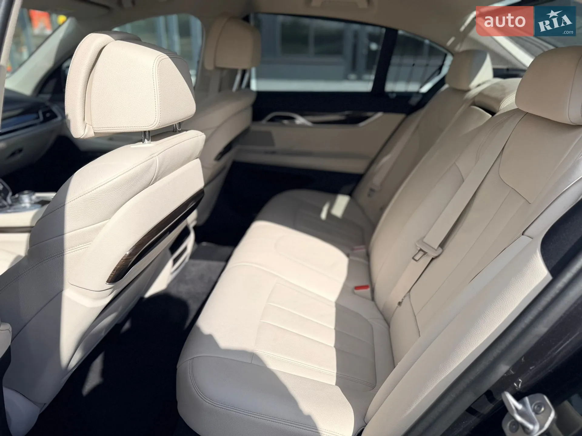 2017 BMW 7er - мініатюра 17